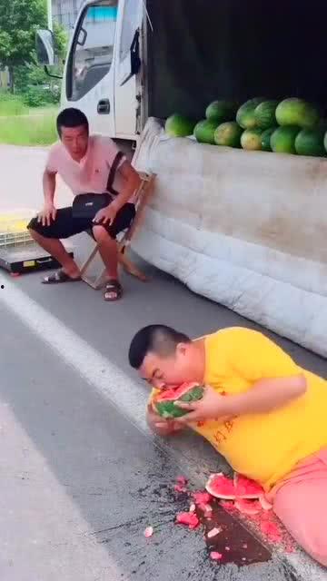 吃瓜小哥哥直播视频下载