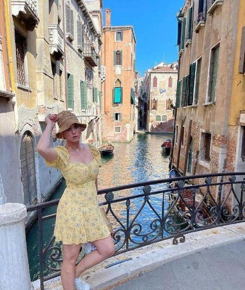 詹妮弗吃瓜视频,揭秘娱乐圈幕后故事